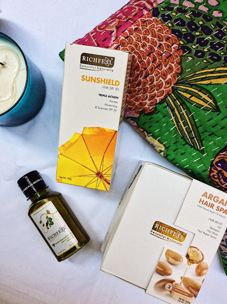 EE6FB391-B910-404F-93E5-7A9E561B5F9B